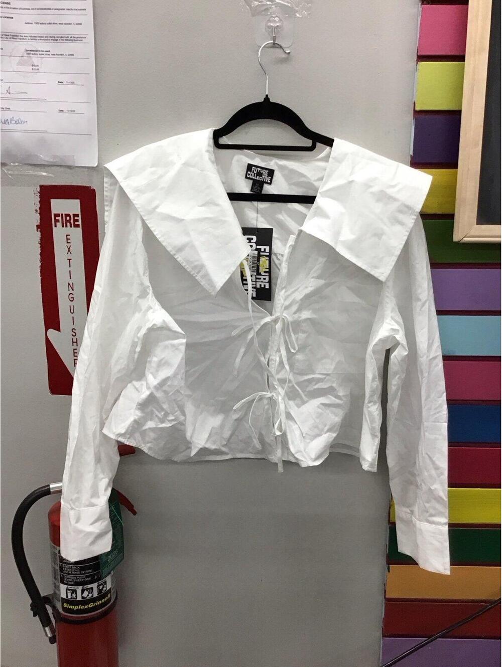 Future collective womens peasent pilgrim crop blouse white XL fresh new target